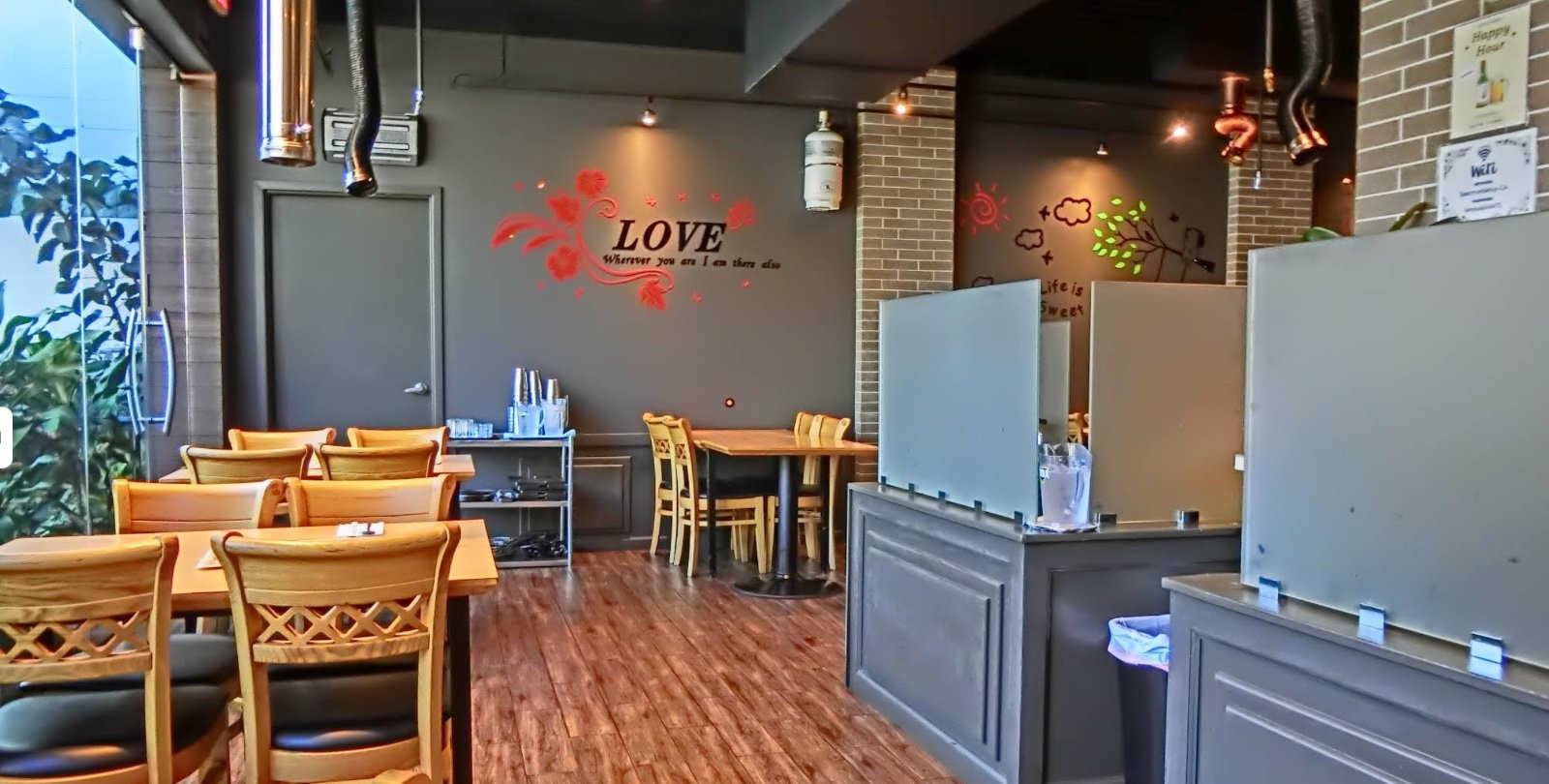 Choi's Garden main dining room